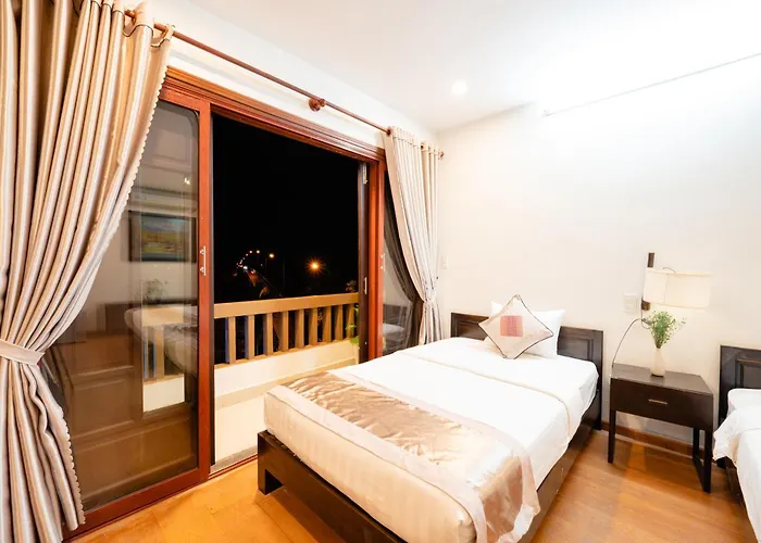 B'Lan Riverside Villa